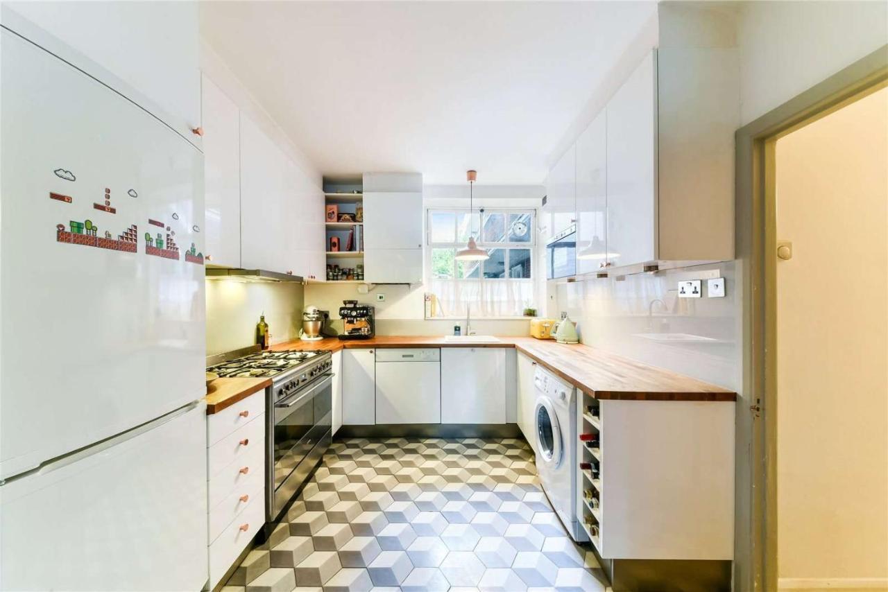 Designer Flat In Bethnal Green Лондон Экстерьер фото