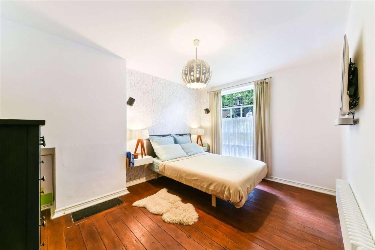 Designer Flat In Bethnal Green Лондон Экстерьер фото
